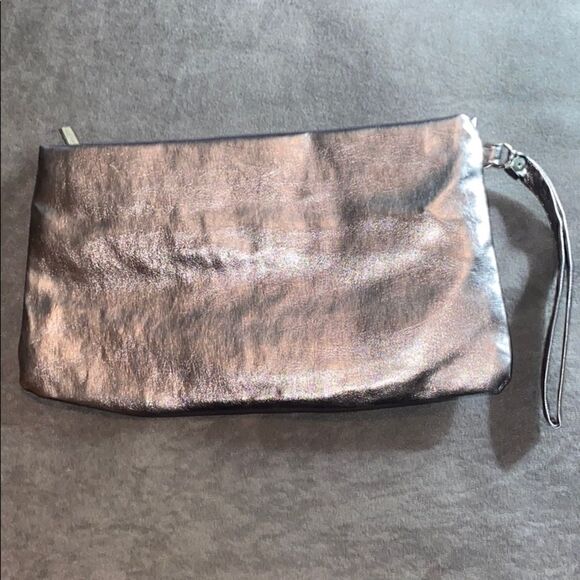 Wristlet    - Picture 2 of 3